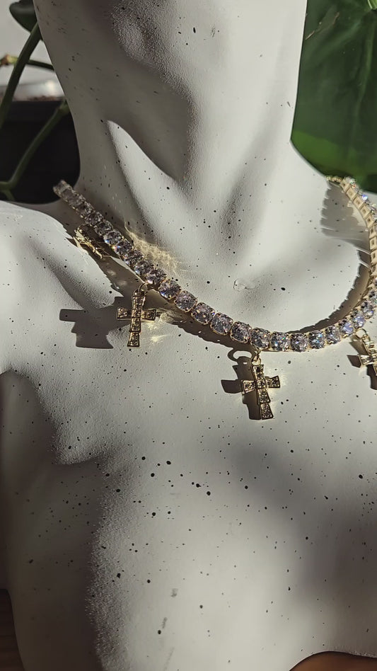 Cross charm choker