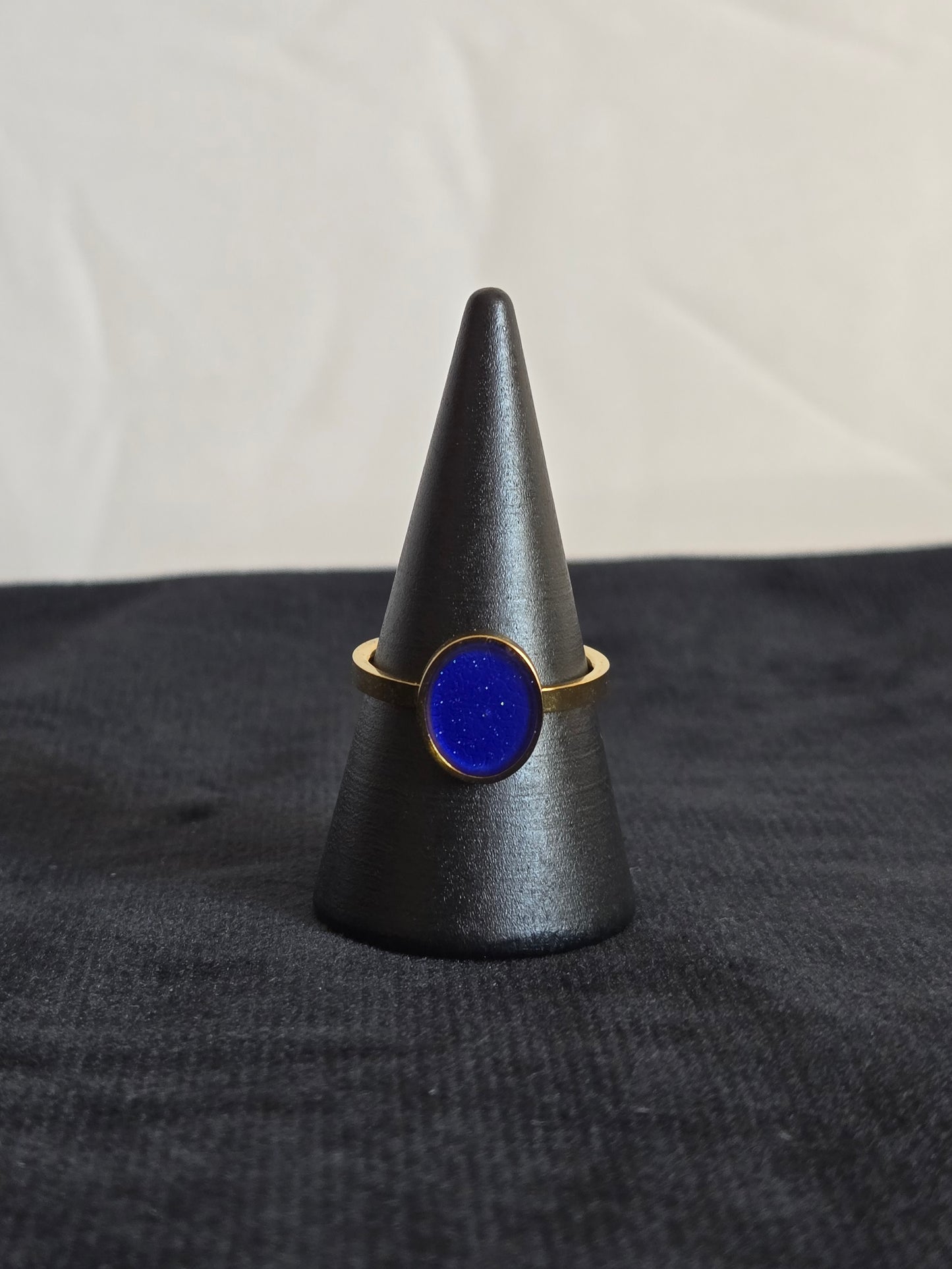 Moon moods ring